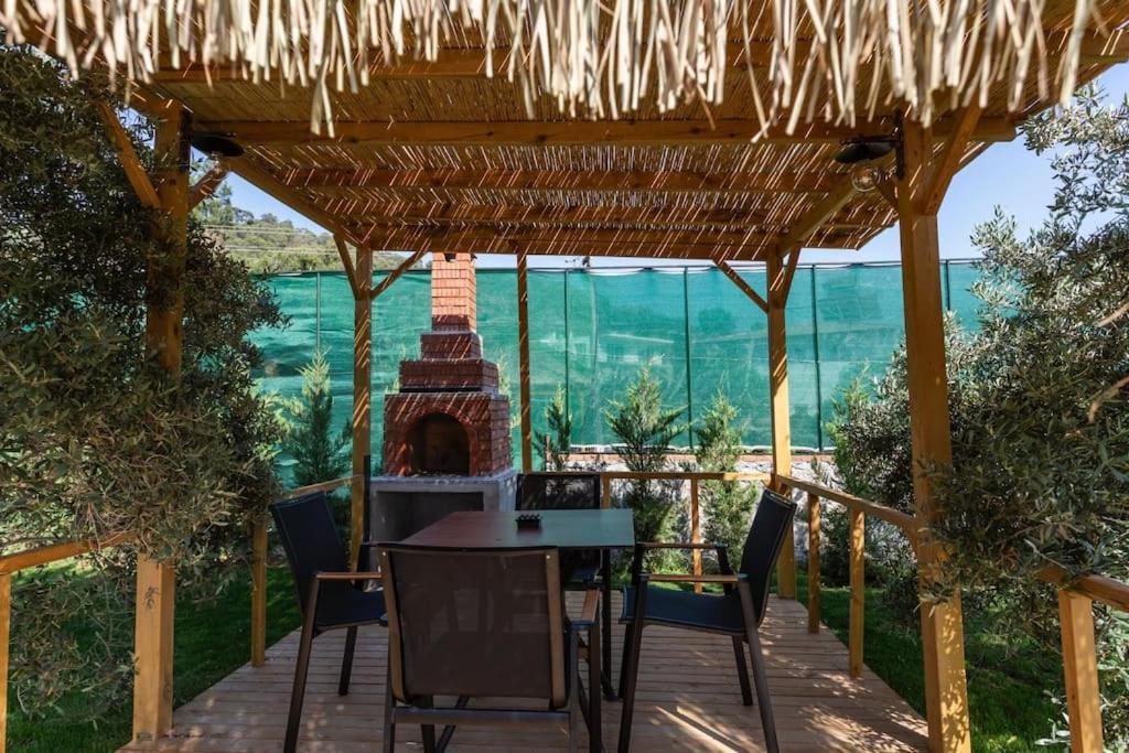 Villa Zeytin Havuzlu Jakuzili Fethiye Luaran gambar